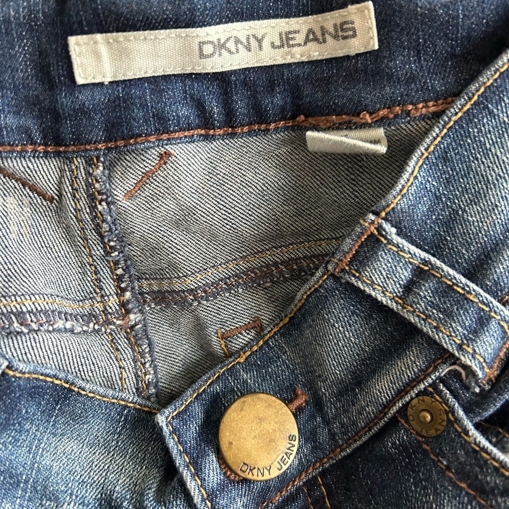 Vintage flair DKNY jeans